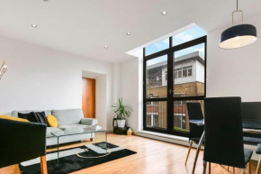 Spacious modern flat in the heart of Shoreditch